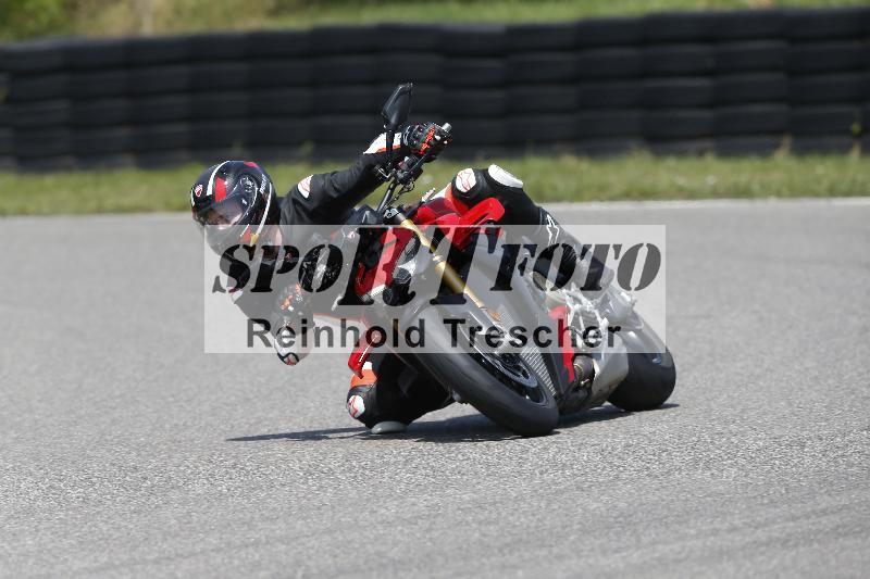 /27 12.06.2025 Ducati Schweiz Trackday Warmup  ADR/gelb-jeaune/ohne